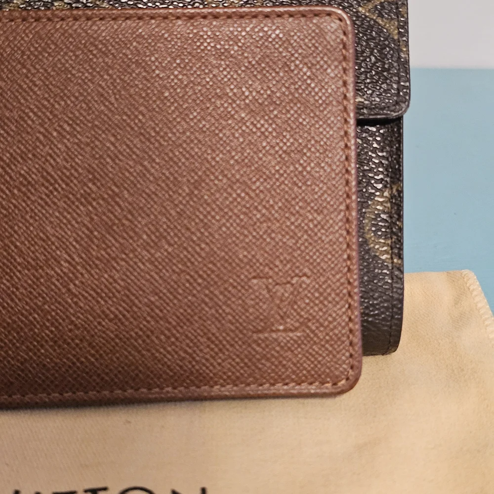 Louis Vuitton Porte Tresor Etui Papiers Monogram Wallet - Picture 15 of 15